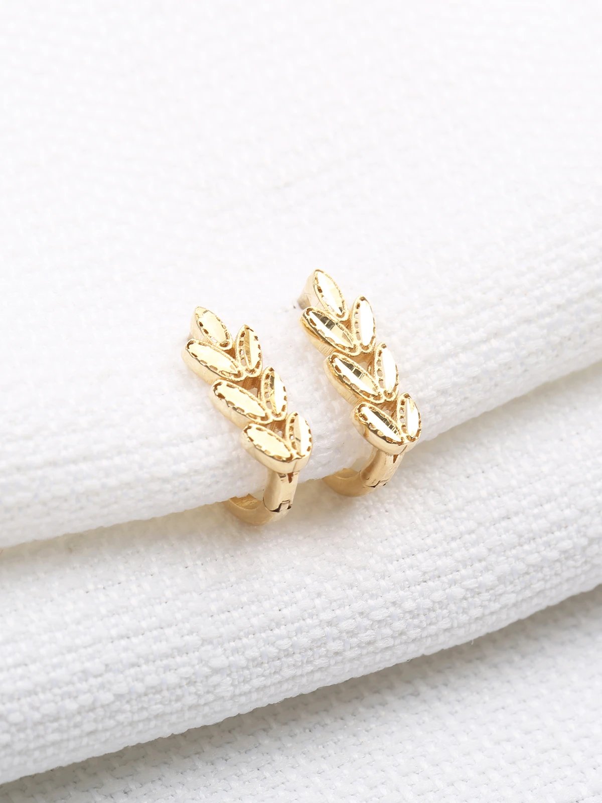 Başak Dalı Altın Küpe