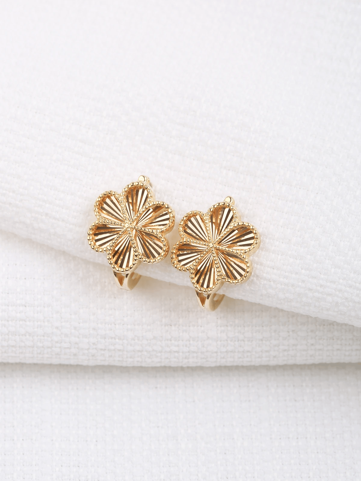 Anadolu Çiçeği Altın Küpe