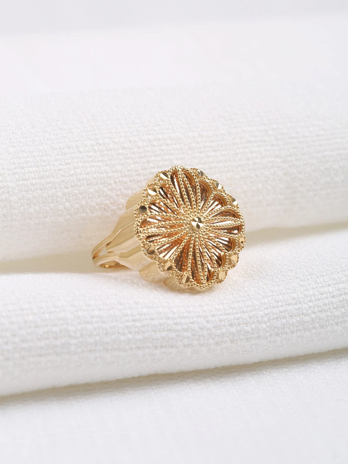 Nakış Altın Yüzük