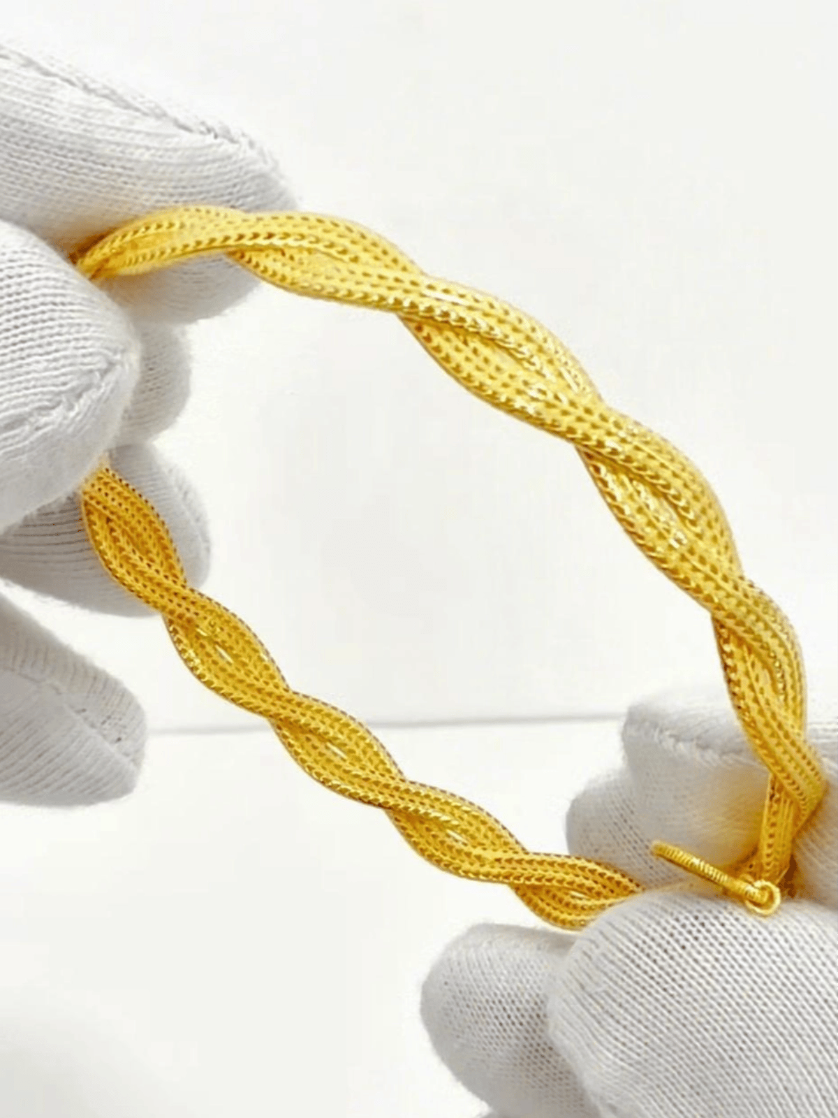 Göçer Altın Kelepçe