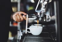 10 dampak harga kopi melambung naik (Pexels/@Chevanon Photography)