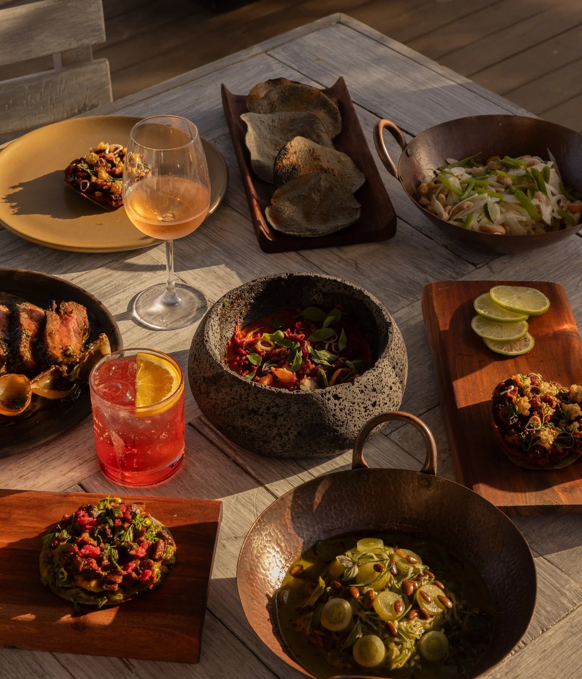 https://imagedelivery.net/jHDmI3UpXy0vHMoFeeZZfg/elganzo-amenity-food-drink-beach-club-restaurant-04032025-psnc9996/