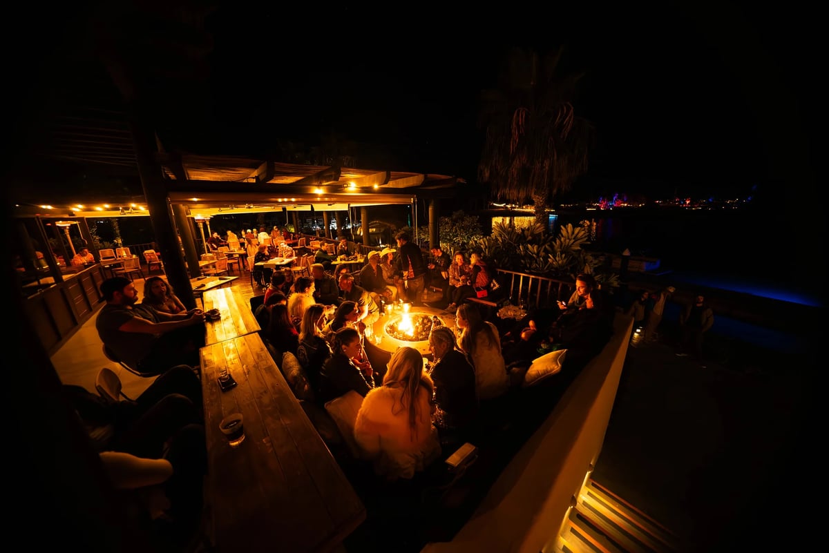 https://imagedelivery.net/jHDmI3UpXy0vHMoFeeZZfg/elganzo-amenity-music-art-culture-fire-pits-dsc04769-enhanced-nr/