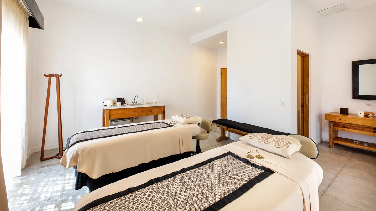 https://imagedelivery.net/jHDmI3UpXy0vHMoFeeZZfg/elganzo-amenity-wellness-movement-spa-ganzo-spa-8/