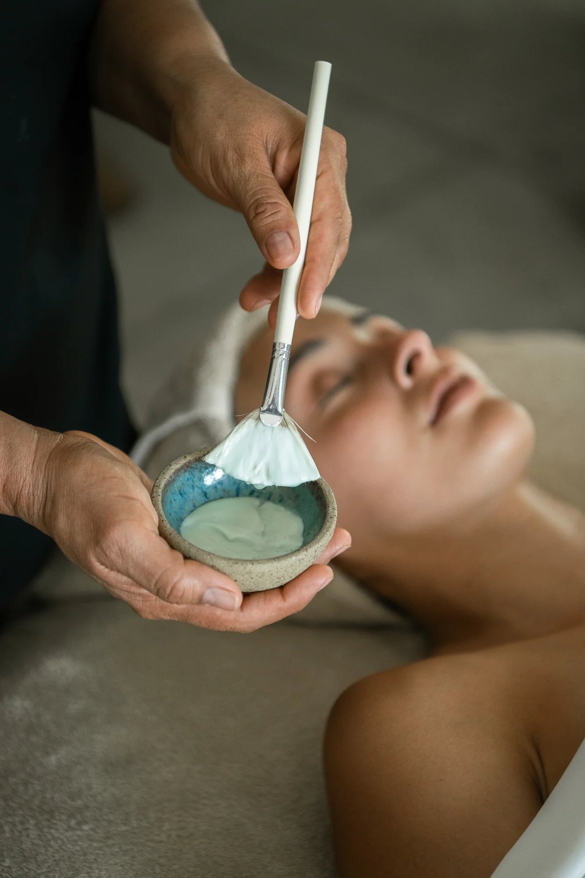 https://imagedelivery.net/jHDmI3UpXy0vHMoFeeZZfg/elganzo-amenity-wellness-movement-spa-spa-104/