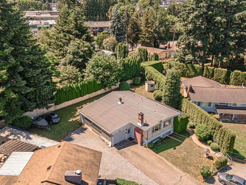 33460 CONWAY Place, Abbotsford, British Columbia, V2S2R6, Abbotsford, British Columbia — photo 1 of 5