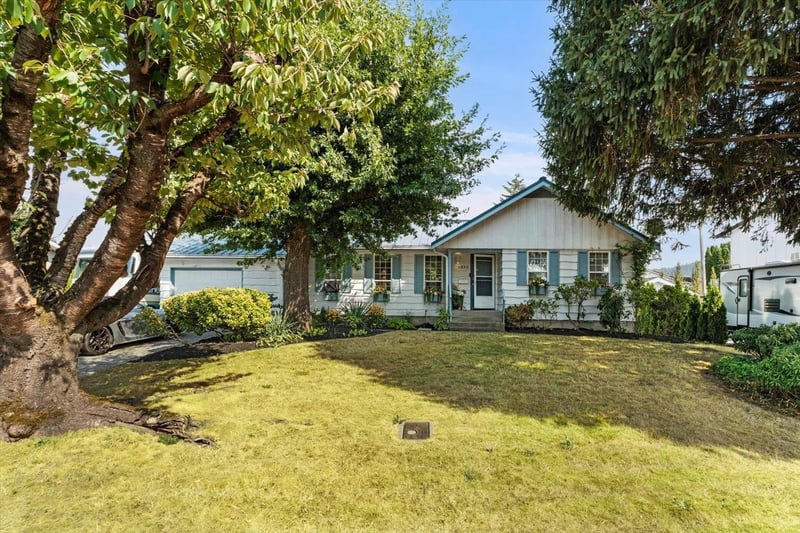 6820 CASABELLO Drive, Chilliwack, British Columbia, V2R2R3, Chilliwack, British Columbia — photo 1 of 5