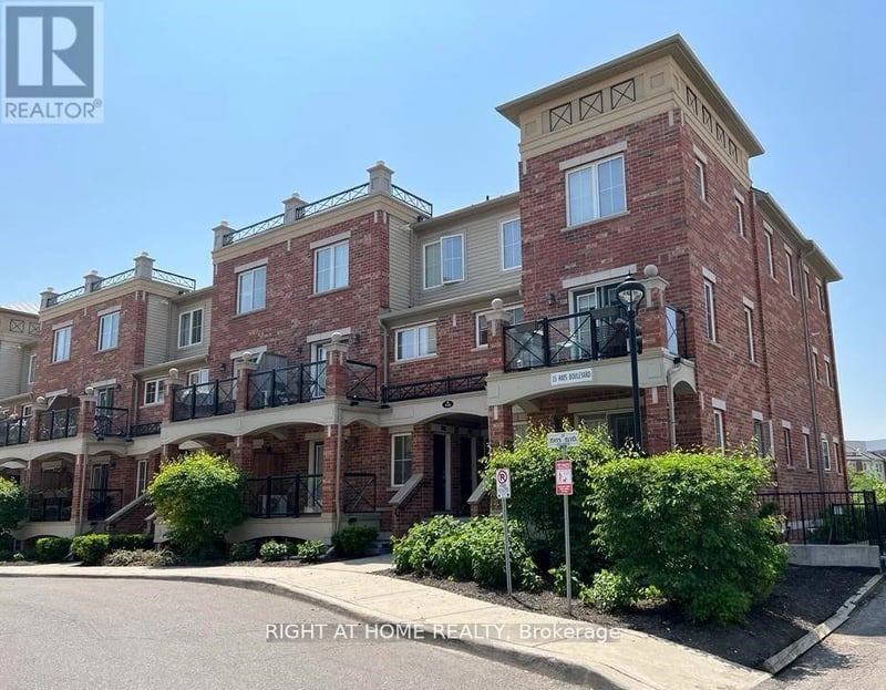 #10 35 Hays Boulevard, Oakville (RO River Oaks), Ontario, L6H0J1, Oakville (RO River Oaks), Ontario — photo 1 of 5