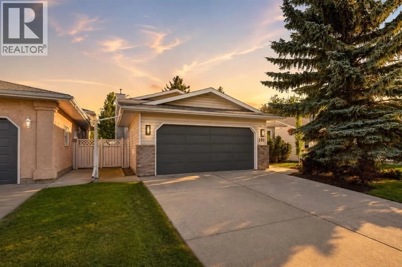 180 Dixon Crescent, Red Deer, Alberta, T4R2H4, Red Deer, Alberta — photo 1 of 5