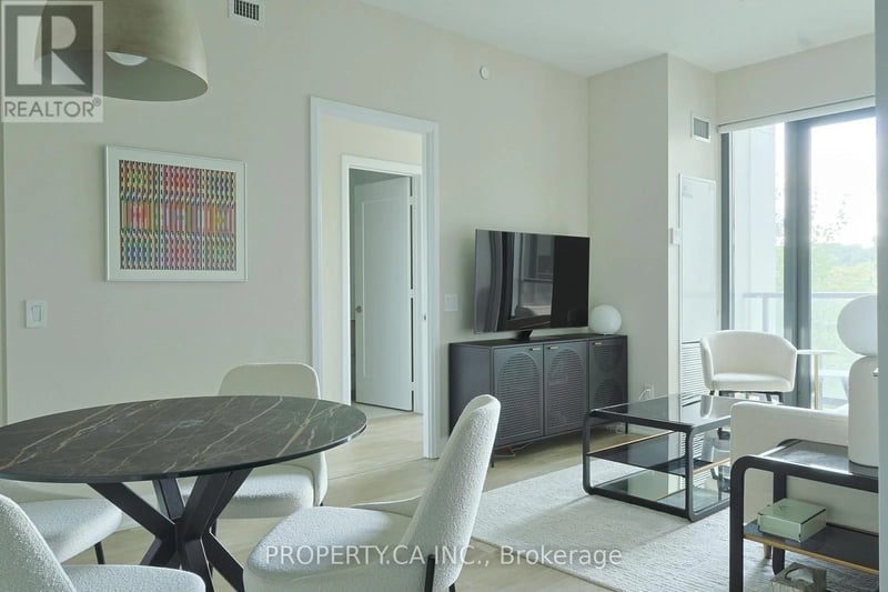 #424 280 Howland Avenue, Toronto (Annex), Ontario, M5R0C3, Toronto (Annex), Ontario — photo 1 of 5