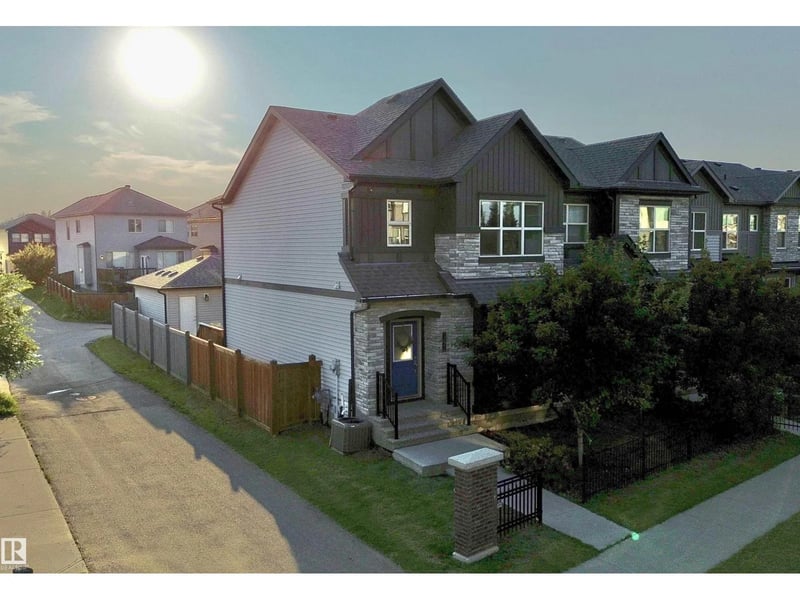 391 PIONEER RD, Spruce Grove, Alberta, T7Z0T2, Spruce Grove, Alberta — photo 1 of 5