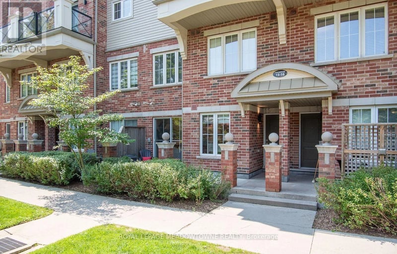 #15 2563 Sixth Line, Oakville (RO River Oaks), Ontario, L6H0H7, Oakville (RO River Oaks), Ontario — photo 1 of 5