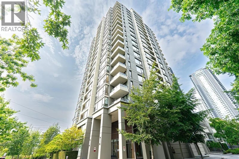 #1107 4178 DAWSON Street, Burnaby, British Columbia, V5C0A1, Burnaby, British Columbia — photo 1 of 5