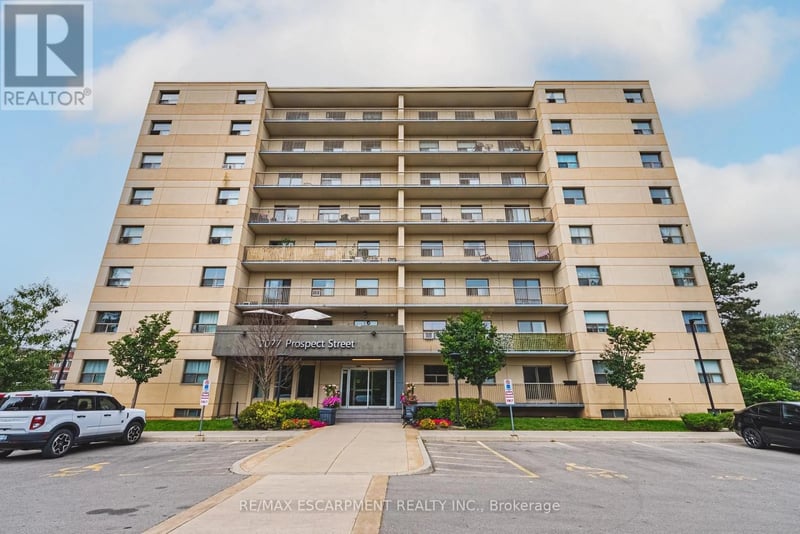 #104 2077 Prospect Street, Burlington (Brant), Ontario, L7R1Z4, Burlington (Brant), Ontario — photo 1 of 5