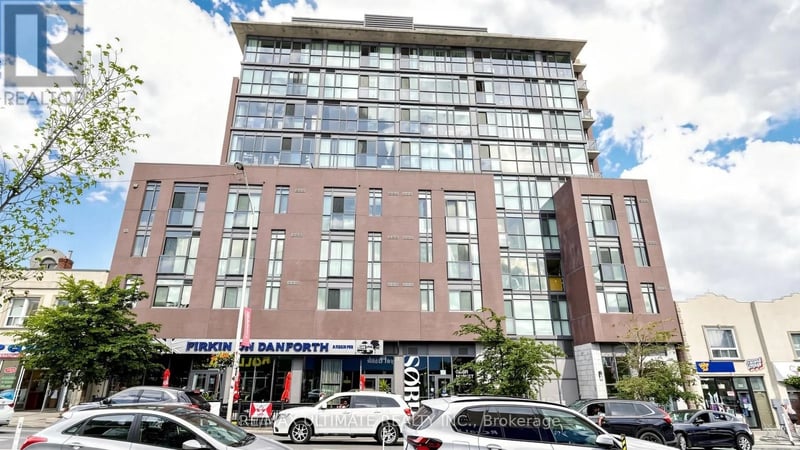 #404 2055 Danforth Avenue, Toronto (Woodbine Corridor), Ontario, M4C1J8, Toronto (Woodbine Corridor), Ontario — photo 1 of 5