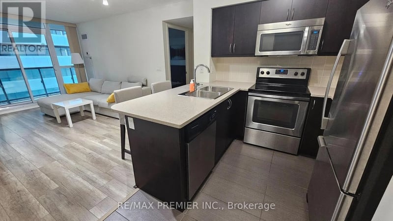 #2507 19 Grand Trunk Crescent, Toronto (Waterfront Communities), Ontario, M5J3A3, Toronto (Waterfront Communities), Ontario — photo 1 of 5
