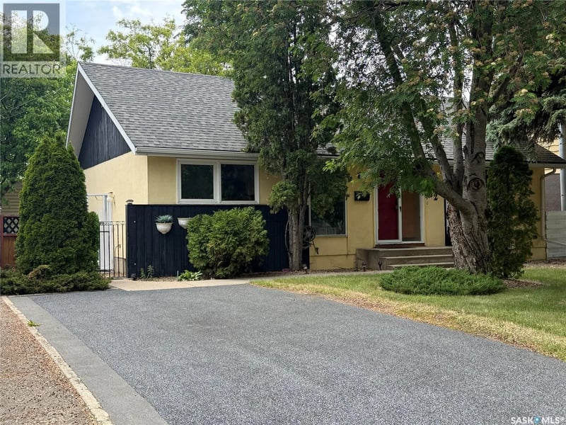 42 Spinks DRIVE, Saskatoon, Saskatchewan, S7H4B8, Saskatoon, Saskatchewan — photo 1 of 5