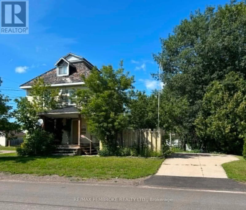 539 Mcgee Street, Pembroke, Ontario, K8A6E3, Pembroke, Ontario — photo 1 of 5