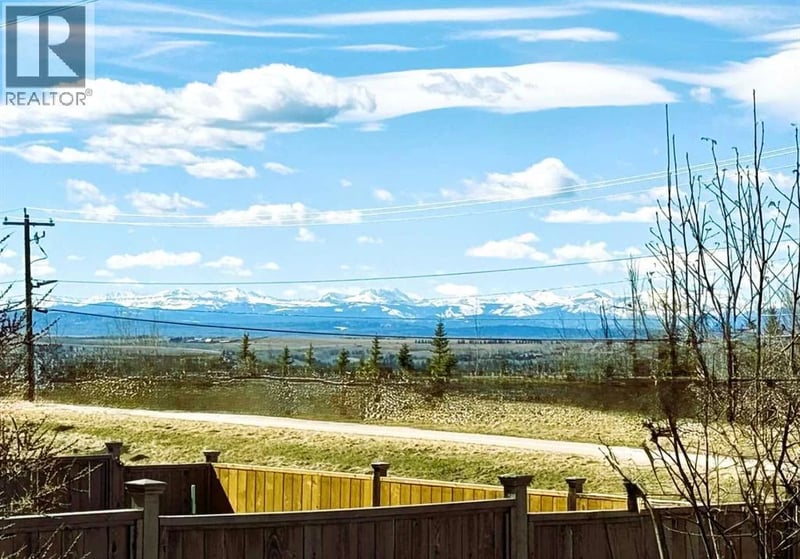 13 Tuscany Ridge Mews Northwest, Calgary, Alberta, T3L3B7, Calgary, Alberta — photo 1 of 5