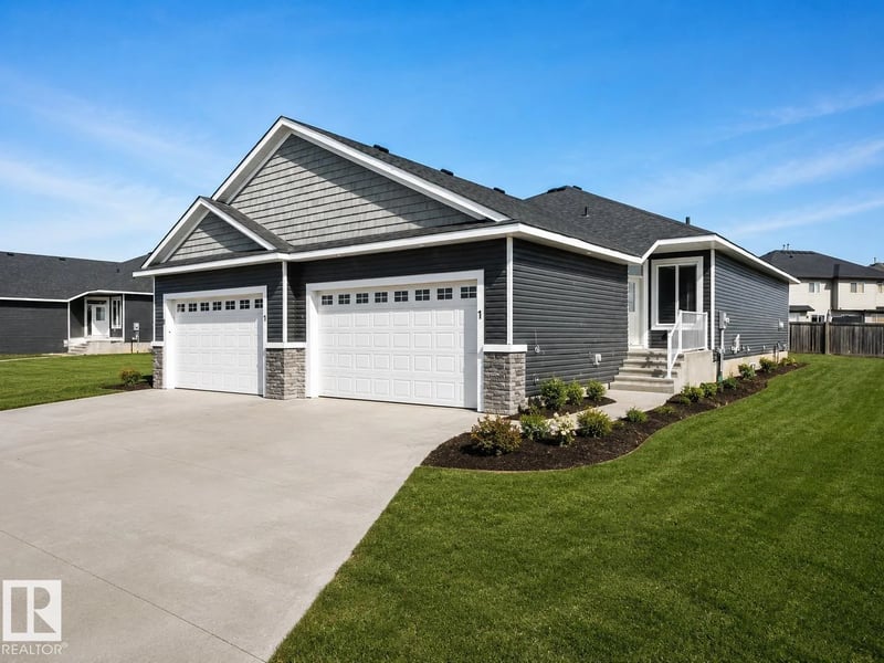 #2 7800 94 ST, Morinville, Alberta, T8R2S3, Morinville, Alberta — photo 1 of 5