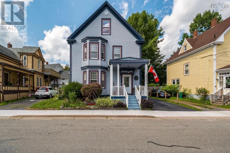 344 Gray Street, Windsor, Nova Scotia, B0N2T0, Windsor, Nova Scotia — photo 1 of 5