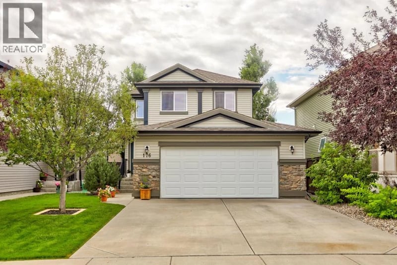 176 Coalbanks Boulevard West, Lethbridge, Alberta, T1J4A7, Lethbridge, Alberta — photo 1 of 5