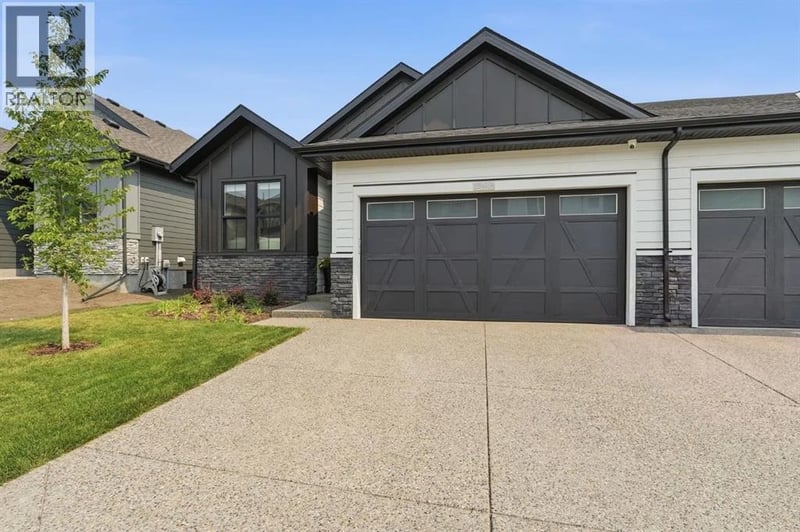 648 Shawnee Terrace Southwest, Calgary, Alberta, T2Y0T5, Calgary, Alberta — photo 1 of 5