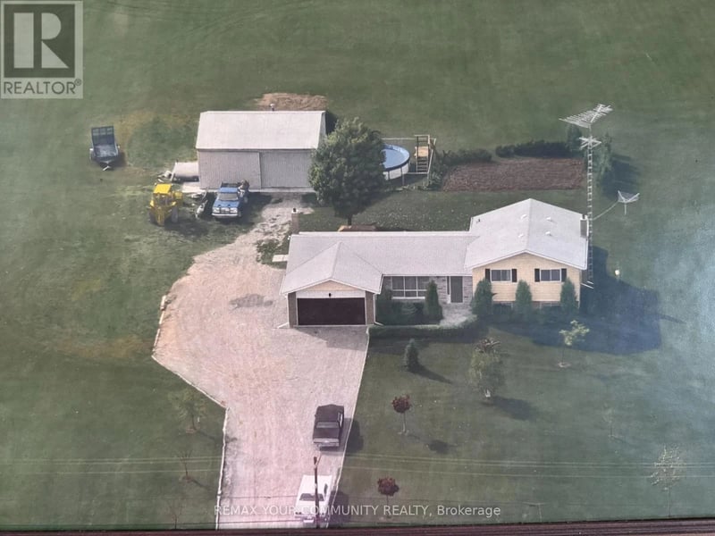 20378 Yonge Street, East Gwillimbury (Holland Landing), Ontario, L9N1N9, East Gwillimbury (Holland Landing), Ontario — photo 1 of 5
