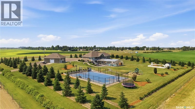 Luxury Vibank Acreage - 13.95 Acres., Vibank, Saskatchewan, S0G4Y0, Vibank, Saskatchewan — photo 1 of 5