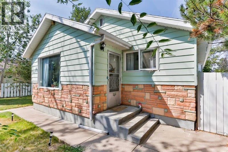 710 15 Street North, Lethbridge, Alberta, T1H2Y3, Lethbridge, Alberta — photo 1 of 5