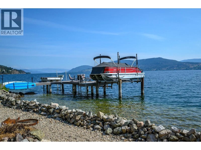 3723 Westside Road North, Kelowna, British Columbia, V1Z3W8, Kelowna, British Columbia — photo 1 of 5