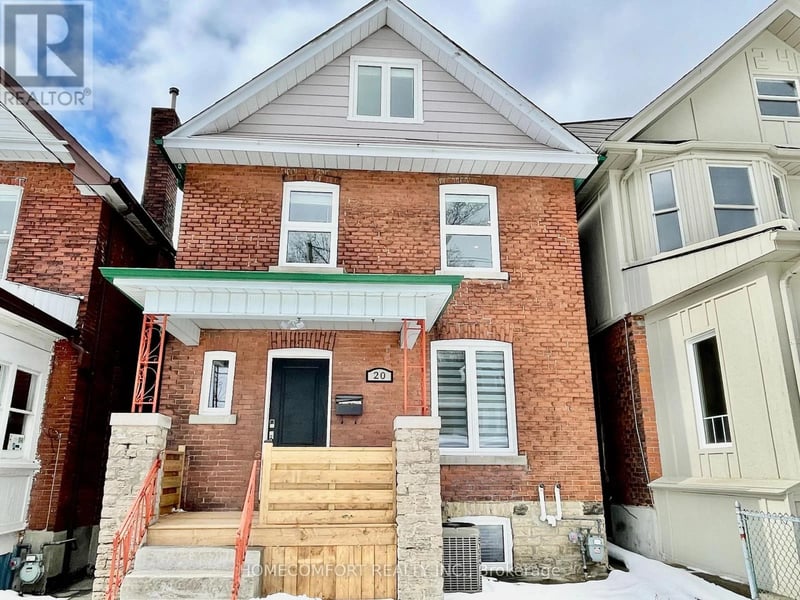#Main 20 St Clair Gardens, Toronto (Corso Italia-Davenport), Ontario, M6E3V4, Toronto (Corso Italia-Davenport), Ontario — photo 1 of 5