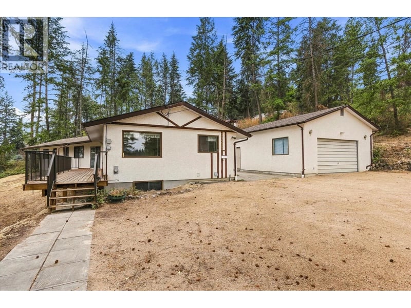 11211 Roberts Road, Lake Country, British Columbia, V4V1L5, Lake Country, British Columbia — photo 1 of 5