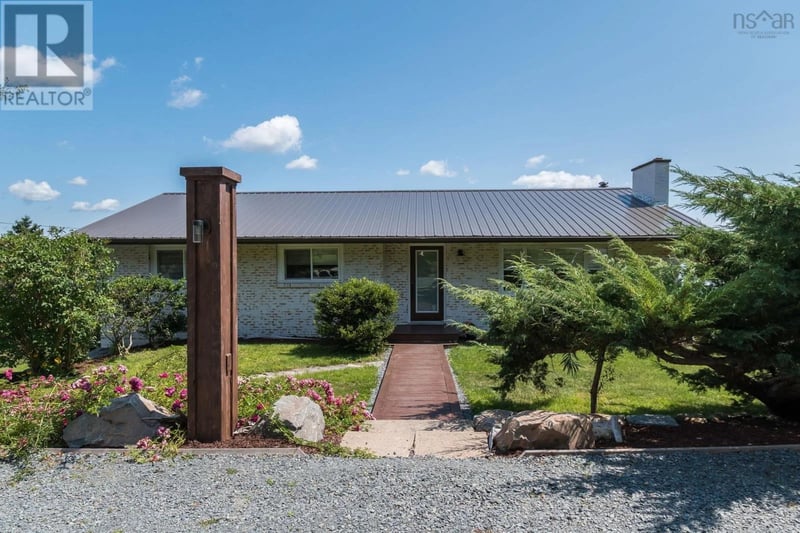 158 West Lawrencetown Road, Lawrencetown, Nova Scotia, B2Z1S4, Lawrencetown, Nova Scotia — photo 1 of 5