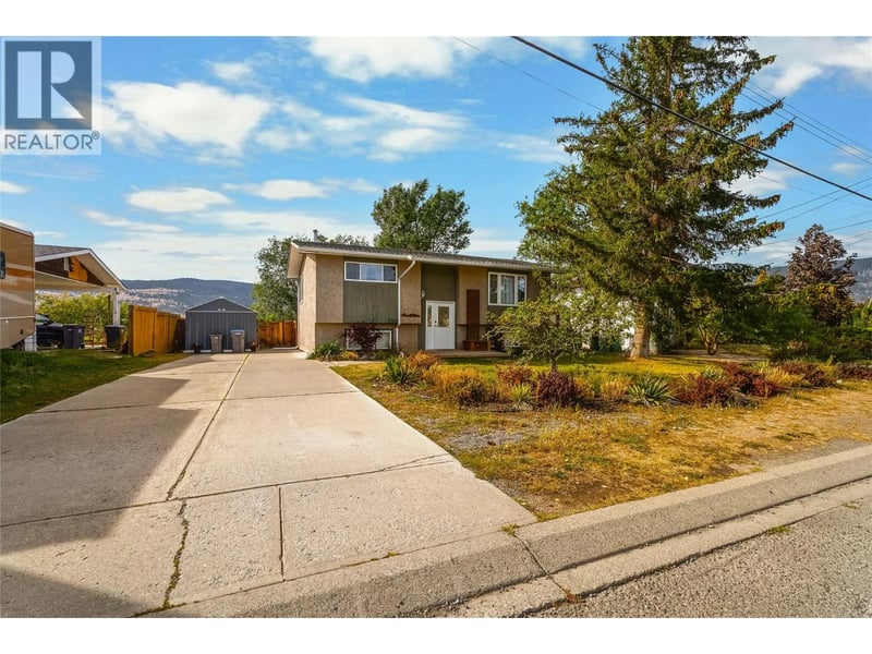 1799 Armstrong Street, Merritt, British Columbia, V1K1E7, Merritt, British Columbia — photo 1 of 5