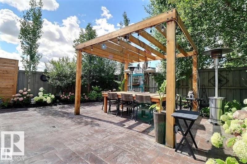 4343 MCMULLEN WY SW, Edmonton, Alberta, T6W1N5, Edmonton, Alberta — photo 1 of 5