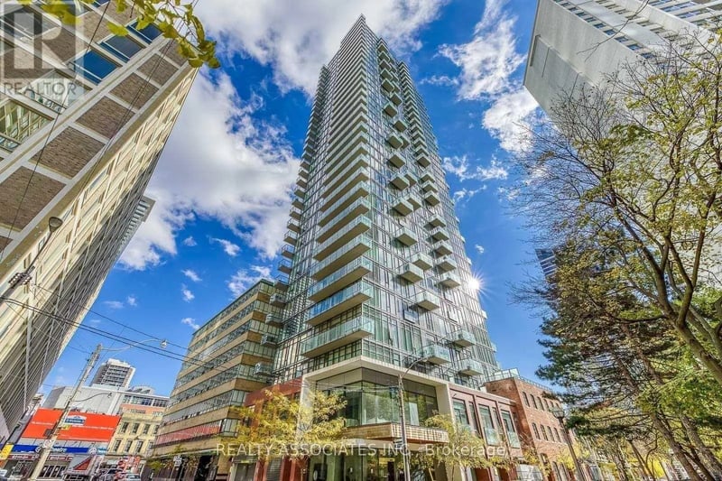 #1605 75 St Nicholas Street, Toronto (Bay Street Corridor), Ontario, M4Y0A5, Toronto (Bay Street Corridor), Ontario — photo 1 of 5