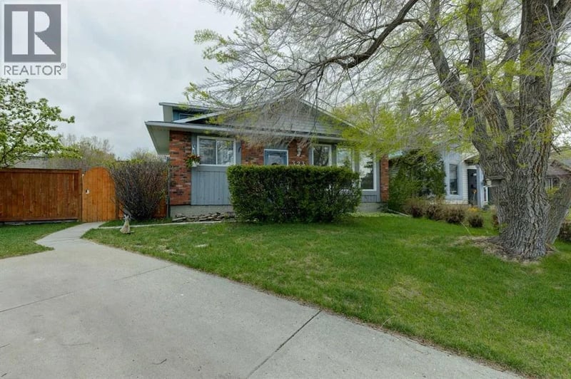 323 Ranchview Place Northwest, Calgary, Alberta, T3G1J8, Calgary, Alberta — photo 1 of 5