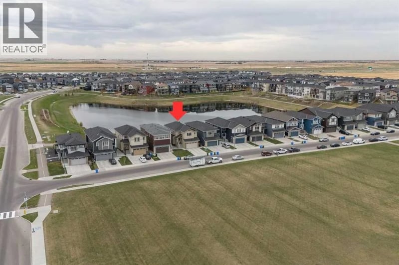 375 Corner Meadows Avenue Northeast, Calgary, Alberta, T3N1X7, Calgary, Alberta — photo 1 of 5
