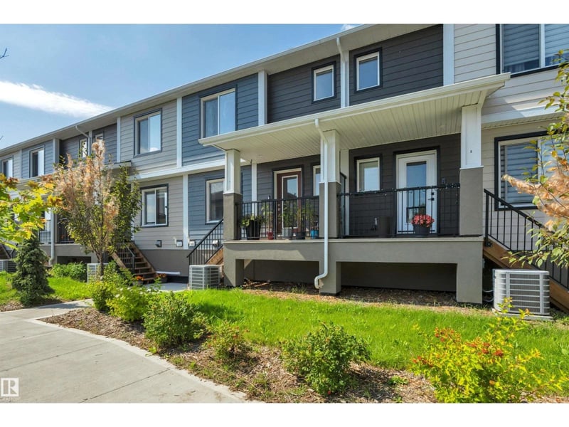 #4 9250 156 AV NW, Edmonton, Alberta, T5Z0S4, Edmonton, Alberta — photo 1 of 5