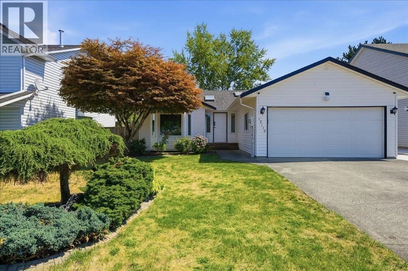 12110 BLOSSOM Street, Maple Ridge, British Columbia, V2X9J9, Maple Ridge, British Columbia — photo 1 of 5