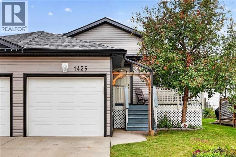 1429 Strathcona Way, Strathmore, Alberta, T1P1S9, Strathmore, Alberta — photo 1 of 5