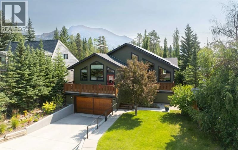 1712 11th Avenue, Canmore, Alberta, T1W1V2, Canmore, Alberta — photo 1 of 5
