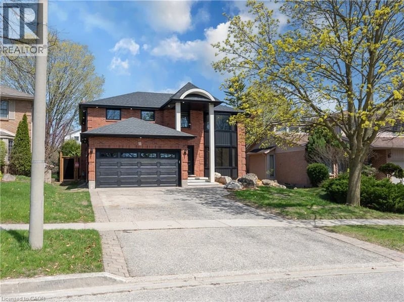 11 BRIDLEWOOD Drive, Guelph, Ontario, N1G4A5, Guelph, Ontario — photo 1 of 5