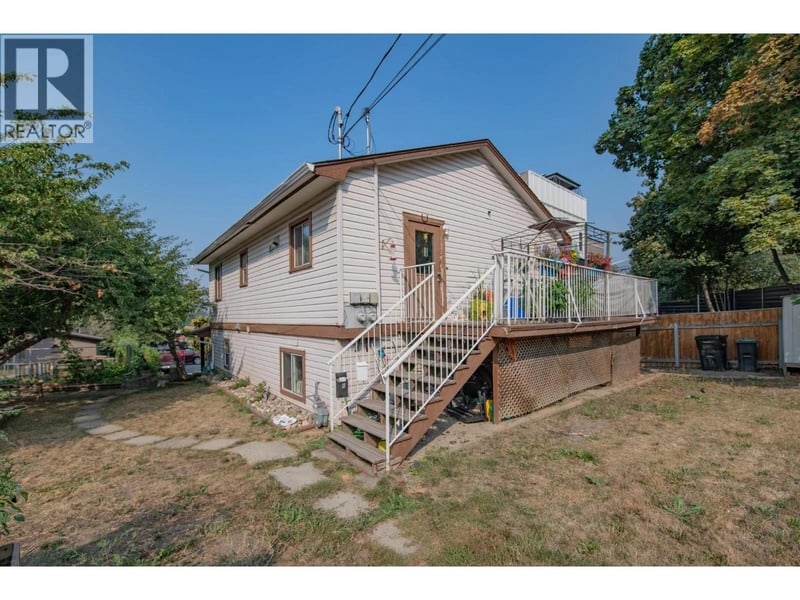 3908 Pleasant Valley Road, Vernon, British Columbia, V1T4M2, Vernon, British Columbia — photo 1 of 5