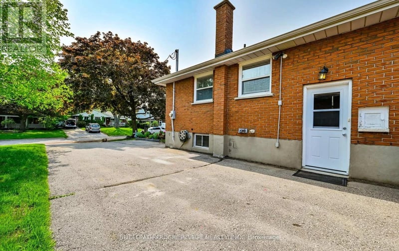 621 Wychwood Street, Oshawa (O'Neill), Ontario, L1G2T4, Oshawa (O'Neill), Ontario — photo 1 of 5