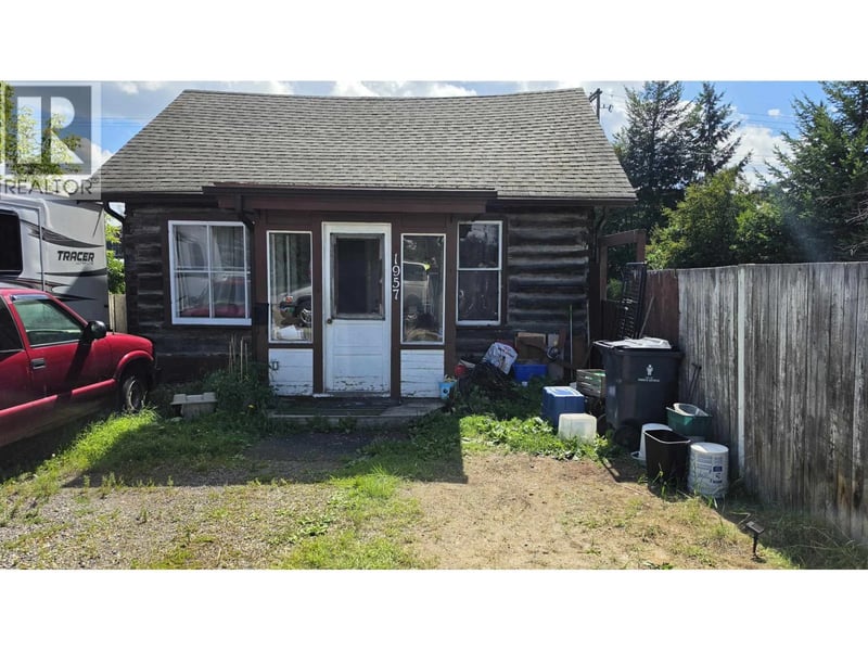 1957 ROSS Crescent, Prince George, British Columbia, V2M1Y6, Prince George, British Columbia — photo 1 of 5