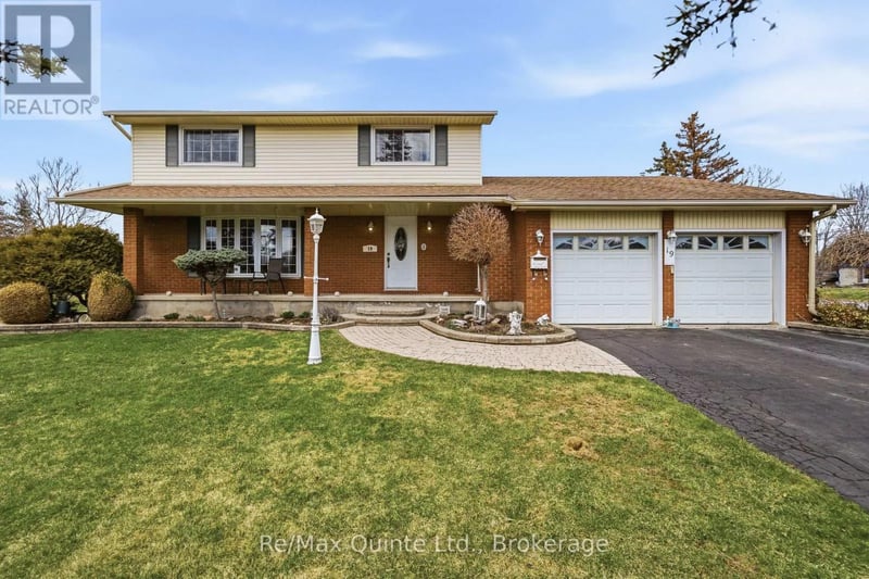 19 Country Club Drive, Quinte West (Sidney Ward), Ontario, K8R1B4, Quinte West (Sidney Ward), Ontario — photo 1 of 5