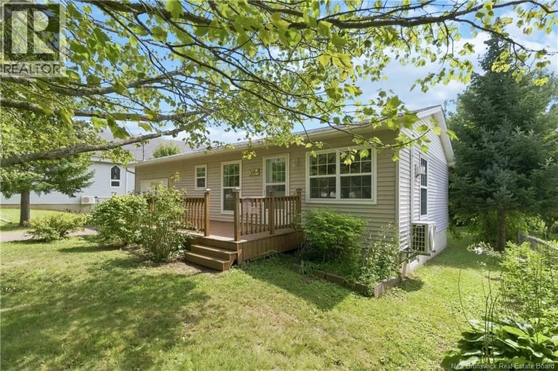 3064 Main Street, Salisbury, New Brunswick, E4J2L5, Salisbury, New Brunswick — photo 1 of 5