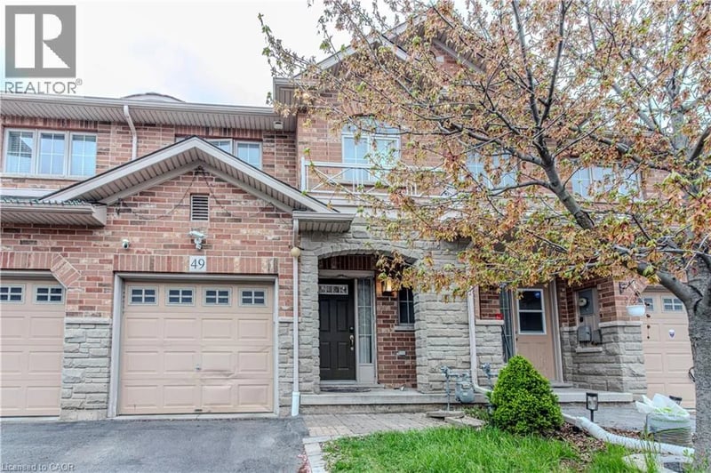 49 MARINA POINT Crescent North, Hamilton, Ontario, L8E0E4, Hamilton, Ontario — photo 1 of 5